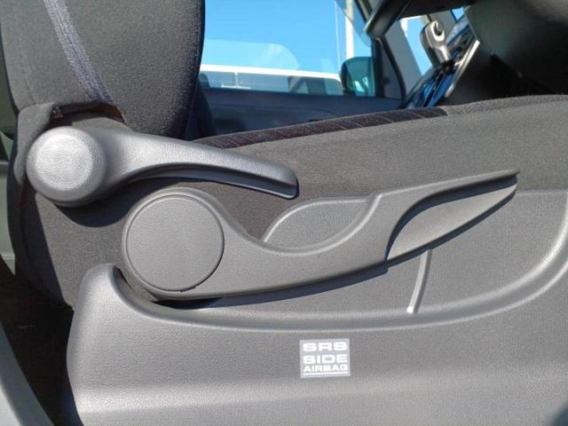 タント カスタムＲＳ　ＳＡ　新品タイヤ／保証書／純正　ＳＤナビ／スマートアシスト（トヨタ・ダイハツ）／両側電動スライドドア／パーキングアシスト　バックガイド／ヘッドランプ　ＬＥＤ／Ｂｌｕｅｔｏｏｔｈ接続／ＥＴＣ　バックカメラ（16枚目）