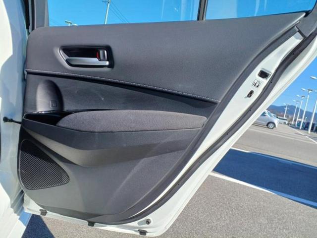 カローラ ハイブリッドS 保証書/ディスプレイオーディオ+ナビ9インチ/衝突安全装置/車線逸脱防止支援システム/ヘッドランプ LED/Bluetooth接続/EBD付ABS/横滑り防止装置/アイドリングストップ バックカメラ(25枚目)