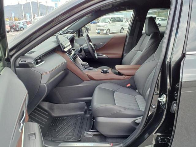 ハリアー Z 純正エアロ/JBL/保証書/ディスプレイオーディオ+ナビ12.3インチ/デジタルインナーミラー/パノラミックビューモニター/車線逸脱防止支援システム/シート ハーフレザー/電動バックドア 全周囲カメラ(5枚目)