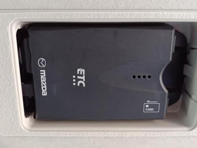 ＭＡＺＤＡ２ １５Ｓブラックトーンエディション　保証書／純正　ＳＤナビ／衝突安全装置／３６０°ビューモニター／車線逸脱防止支援システム／ヘッドランプ　ＬＥＤ／ＥＴＣ／ＥＢＤ付ＡＢＳ／横滑り防止装置／アイドリングストップ／クルーズコントロール（13枚目）