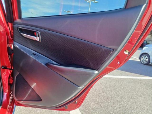 ＭＡＺＤＡ２ １５Ｓブラックトーンエディション　保証書／純正　ＳＤナビ／衝突安全装置／３６０°ビューモニター／車線逸脱防止支援システム／ヘッドランプ　ＬＥＤ／ＥＴＣ／ＥＢＤ付ＡＢＳ／横滑り防止装置／アイドリングストップ／クルーズコントロール（25枚目）