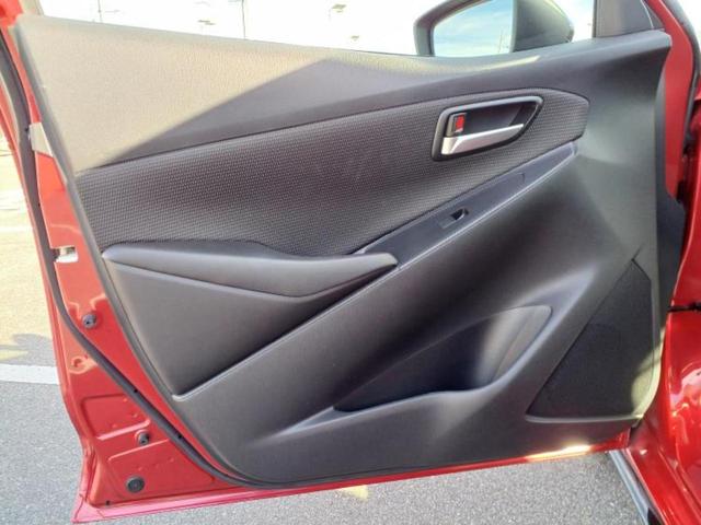 ＭＡＺＤＡ２ １５Ｓブラックトーンエディション　保証書／純正　ＳＤナビ／衝突安全装置／３６０°ビューモニター／車線逸脱防止支援システム／ヘッドランプ　ＬＥＤ／ＥＴＣ／ＥＢＤ付ＡＢＳ／横滑り防止装置／アイドリングストップ／クルーズコントロール（26枚目）