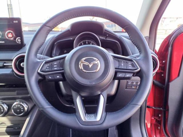 ＭＡＺＤＡ２ １５Ｓブラックトーンエディション　保証書／純正　ＳＤナビ／衝突安全装置／３６０°ビューモニター／車線逸脱防止支援システム／ヘッドランプ　ＬＥＤ／ＥＴＣ／ＥＢＤ付ＡＢＳ／横滑り防止装置／アイドリングストップ／クルーズコントロール（31枚目）