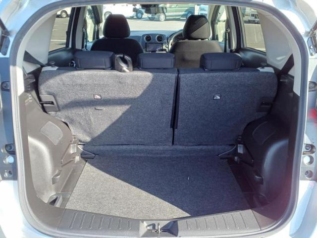 ノート Ｘ　社外　ＳＤナビ／エマージェンシーブレーキ／ヘッドランプ　ＬＥＤ／Ｂｌｕｅｔｏｏｔｈ接続／ＥＢＤ付ＡＢＳ／横滑り防止装置／アイドリングストップ／バックモニター／ワンセグＴＶ／エアバッグ　運転席（7枚目）