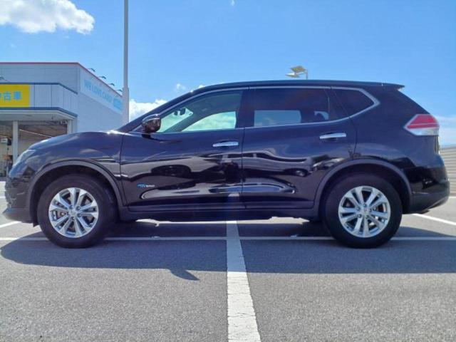 エクストレイル ４ＷＤ２０Ｘエマブレパッケージ　新品タイヤ／純正　ＳＤナビ／エマージェンシーブレーキ／シートヒーター／アラウンドビューモニター／車線逸脱防止支援システム／シート　撥水加工／電動バックドア／ヘッドランプ　ＬＥＤ　衝突被害軽減システム（2枚目）