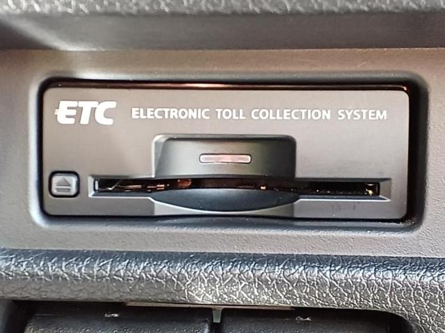 エクストレイル ４ＷＤ２０Ｘエマブレパッケージ　新品タイヤ／純正　ＳＤナビ／エマージェンシーブレーキ／シートヒーター／アラウンドビューモニター／車線逸脱防止支援システム／シート　撥水加工／電動バックドア／ヘッドランプ　ＬＥＤ　衝突被害軽減システム（14枚目）