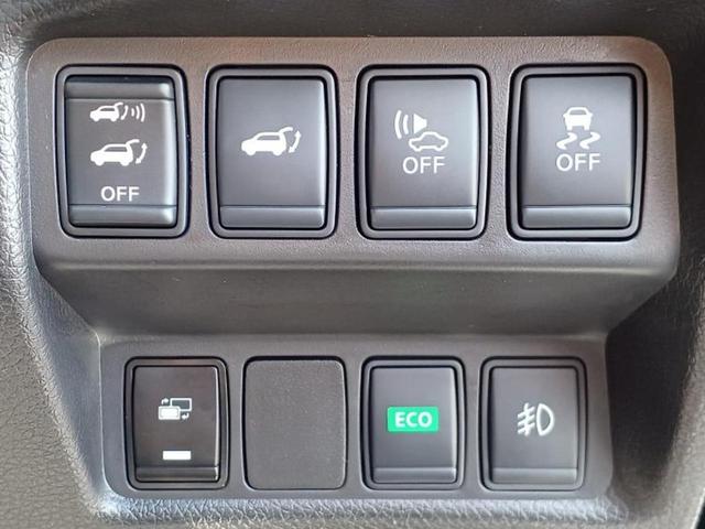 エクストレイル ４ＷＤ２０Ｘエマブレパッケージ　新品タイヤ／純正　ＳＤナビ／エマージェンシーブレーキ／シートヒーター／アラウンドビューモニター／車線逸脱防止支援システム／シート　撥水加工／電動バックドア／ヘッドランプ　ＬＥＤ　衝突被害軽減システム（17枚目）