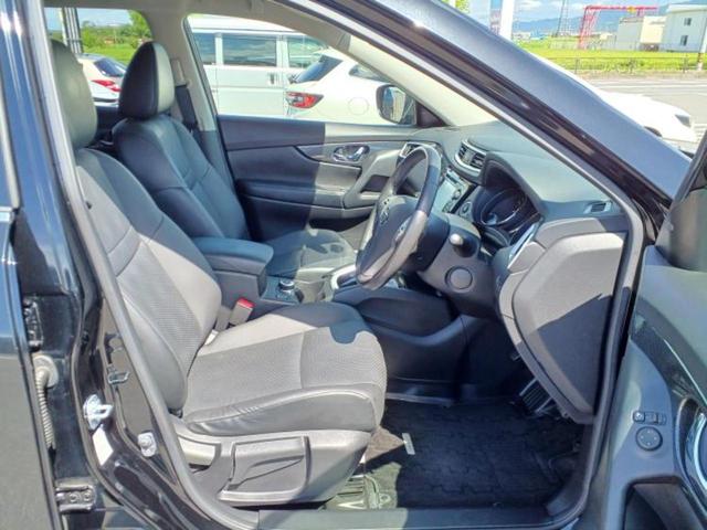 エクストレイル ４ＷＤ２０Ｘエマブレパッケージ　新品タイヤ／純正　ＳＤナビ／エマージェンシーブレーキ／シートヒーター／アラウンドビューモニター／車線逸脱防止支援システム／シート　撥水加工／電動バックドア／ヘッドランプ　ＬＥＤ　衝突被害軽減システム（19枚目）