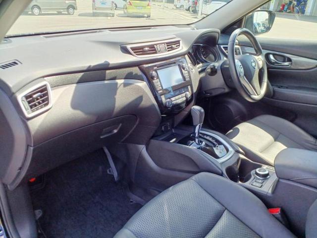 エクストレイル ４ＷＤ２０Ｘエマブレパッケージ　新品タイヤ／純正　ＳＤナビ／エマージェンシーブレーキ／シートヒーター／アラウンドビューモニター／車線逸脱防止支援システム／シート　撥水加工／電動バックドア／ヘッドランプ　ＬＥＤ　衝突被害軽減システム（31枚目）