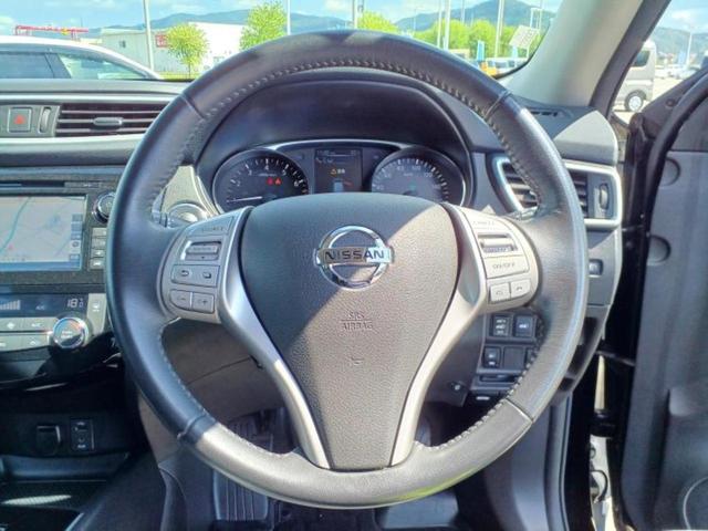 エクストレイル ４ＷＤ２０Ｘエマブレパッケージ　新品タイヤ／純正　ＳＤナビ／エマージェンシーブレーキ／シートヒーター／アラウンドビューモニター／車線逸脱防止支援システム／シート　撥水加工／電動バックドア／ヘッドランプ　ＬＥＤ　衝突被害軽減システム（32枚目）