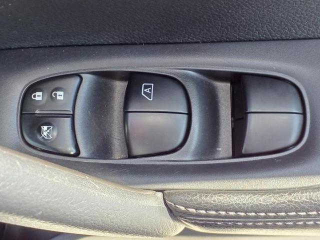 エクストレイル ４ＷＤ２０Ｘエマブレパッケージ　新品タイヤ／純正　ＳＤナビ／エマージェンシーブレーキ／シートヒーター／アラウンドビューモニター／車線逸脱防止支援システム／シート　撥水加工／電動バックドア／ヘッドランプ　ＬＥＤ　衝突被害軽減システム（37枚目）