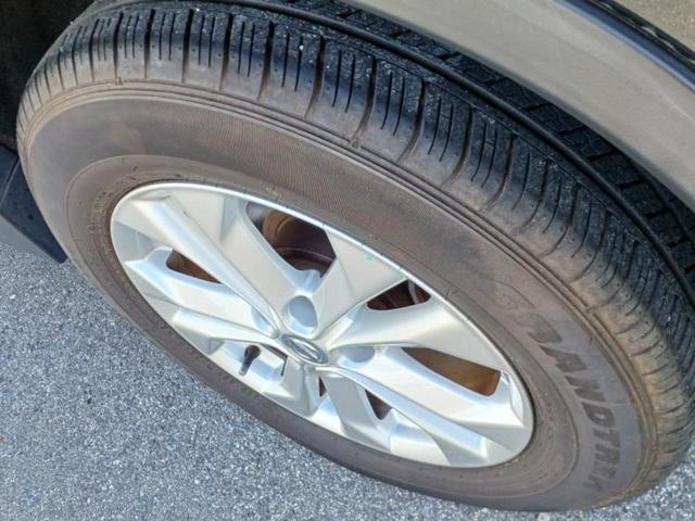 エクストレイル ４ＷＤ２０Ｘエマブレパッケージ　新品タイヤ／純正　ＳＤナビ／エマージェンシーブレーキ／シートヒーター／アラウンドビューモニター／車線逸脱防止支援システム／シート　撥水加工／電動バックドア／ヘッドランプ　ＬＥＤ　衝突被害軽減システム（50枚目）