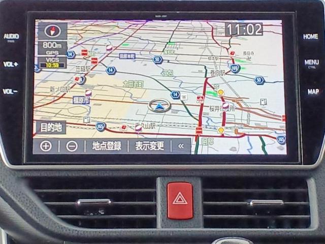 ヴォクシー ＺＳキラメキ２　新品タイヤ／保証書／純正　１０インチ　ＳＤナビ／フリップダウンモニター　純正　１２．８インチ／トヨタセーフティセンス／両側電動スライドドア／車線逸脱防止支援システム／ヘッドランプ　ＬＥＤ　バックカメラ（9枚目）