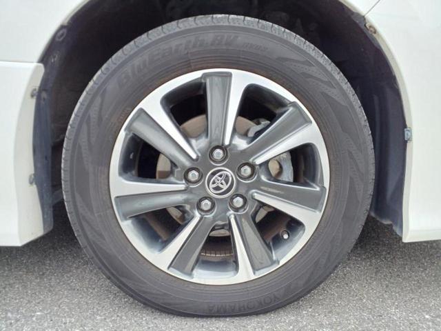 ヴォクシー ＺＳキラメキ２　新品タイヤ／保証書／純正　１０インチ　ＳＤナビ／フリップダウンモニター　純正　１２．８インチ／トヨタセーフティセンス／両側電動スライドドア／車線逸脱防止支援システム／ヘッドランプ　ＬＥＤ　バックカメラ（45枚目）