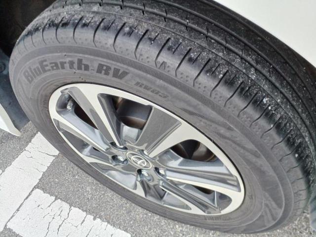 ヴォクシー ＺＳキラメキ２　新品タイヤ／保証書／純正　１０インチ　ＳＤナビ／フリップダウンモニター　純正　１２．８インチ／トヨタセーフティセンス／両側電動スライドドア／車線逸脱防止支援システム／ヘッドランプ　ＬＥＤ　バックカメラ（50枚目）