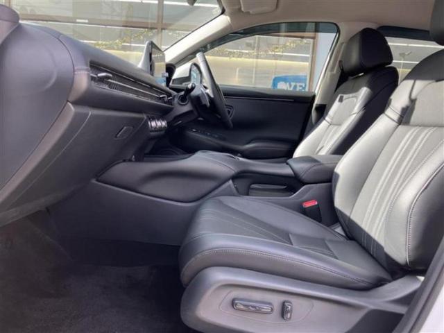 ＺＲ－Ｖ ｅＨＥＶ　Ｚ　ＢＯＳＥ／純正　９インチ　ナビ／ホンダセンシング／シートヒーター／マルチビューカメラシステム／車線逸脱防止支援システム／シート　フルレザー／電動バックドア／ヘッドランプ　ＬＥＤ　革シート　電動シート（6枚目）