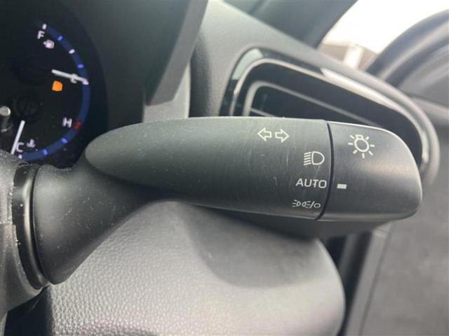 ヤリスクロス ハイブリッドＺアドベンチャー　新品タイヤ／保証書／ディスプレイオーディオ＋ナビ８インチ／衝突安全装置／シートヒーター／車線逸脱防止支援システム／シート　ハーフレザー／ヘッドランプ　ＬＥＤ／ＵＳＢジャック　衝突被害軽減システム（15枚目）