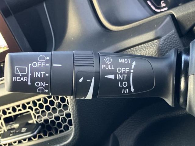 ステップワゴン スパーダ　保証書／純正　１１インチ　ナビ／フリップダウンモニター　純正　１５．６インチ／ホンダセンシング／両側電動スライドドア／シートヒーター　前席／車線逸脱防止支援システム／電動バックドア／登録済未使用車（17枚目）