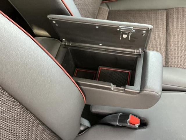 スペーシアカスタム ハイブリッドＸＳターボ　保証書／純正　９インチ　ＳＤナビ／両側電動スライドドア／シートヒーター／全方位モニター用カメラ／車線逸脱防止支援システム／シート　ハーフレザー／ヘッドランプ　ＬＥＤ／Ｂｌｕｅｔｏｏｔｈ接続／ＥＴＣ（36枚目）