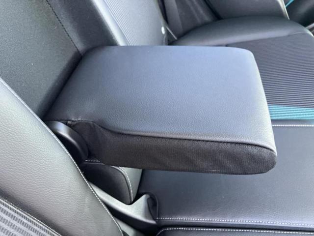 フィットハイブリッド ハイブリッド・Lホンダセンシング 新品タイヤ/純正 SDナビ/シート ハーフレザー/ヘッドランプ LED/Bluetooth接続/ETC/EBD付ABS/横滑り防止装置/アイドリングストップ/バックモニター/フルセグTV バックカメラ(34枚目)