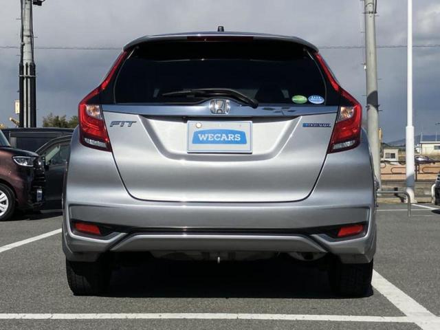 フィットハイブリッド ハイブリッド・Lホンダセンシング 新品タイヤ/純正 SDナビ/シート ハーフレザー/ヘッドランプ LED/Bluetooth接続/ETC/EBD付ABS/横滑り防止装置/アイドリングストップ/バックモニター/フルセグTV バックカメラ(38枚目)