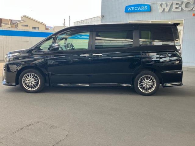 ヴォクシー ハイブリッドZSキラメキ3 保証書/純正 10インチ SDナビ/衝突安全装置/両側電動スライドドア/シートヒーター 前席/車線逸脱防止支援システム/シート ハーフレザー/ドライブレコーダー 前後/ヘッドランプ LED ドラレコ(2枚目)