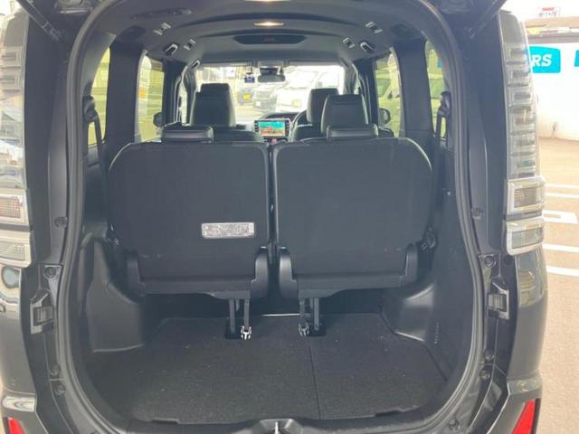 ヴォクシー ハイブリッドZSキラメキ3 保証書/純正 10インチ SDナビ/衝突安全装置/両側電動スライドドア/シートヒーター 前席/車線逸脱防止支援システム/シート ハーフレザー/ドライブレコーダー 前後/ヘッドランプ LED ドラレコ(7枚目)