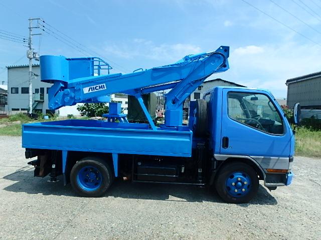 アイチ製9.9M高所作業車(4枚目)