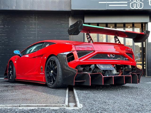 ガヤルド(ランボルギーニ)LP570-4スーパートロフェオ ガヤルド(ランボルギーニ)LP570-4スーパートロフェオ