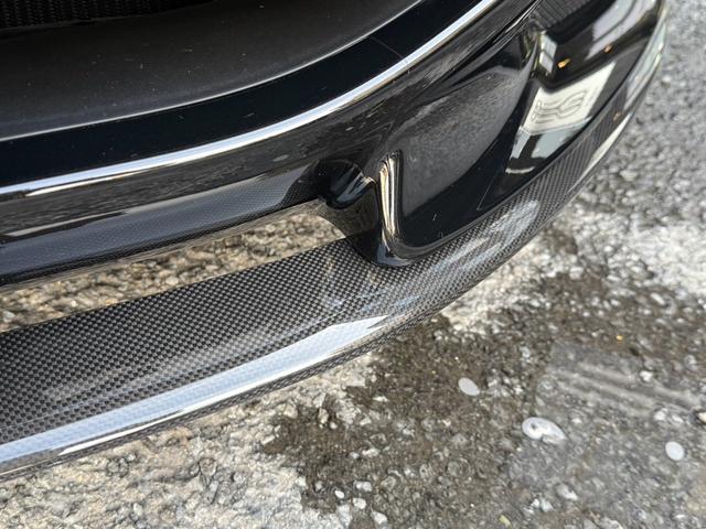 ポルトフィーノM 1オーナー ディーラー車 エクステリアカーボンPKG フロントスポイラーカーボン サイドステップカーボン ディフューザーカーボン イエローキャリパー オプション20インチアルミホイール(16枚目)