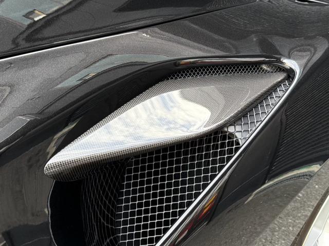 F8スパイダー ディーラー車 左ハンドル 1オーナー イエローキャリパー カーボンサイドエアーダクト カーボンドライブパッケージ LEDハンドル イエローレブカウンター シートイエローセンターライン(27枚目)