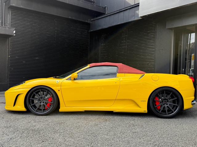 F430スパイダー ディーラー車 左ハンドル ハーマンエアロ ローダウン ハイパーフォージドアルミ カーボンブレーキ レッドキャリパー 大西ヒートマジックエキマニ 大西ヒートマジックチタンマフラー ヘッドライトスモーク(9枚目)