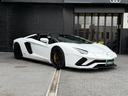 LAMBORGHINI AVENTADOR