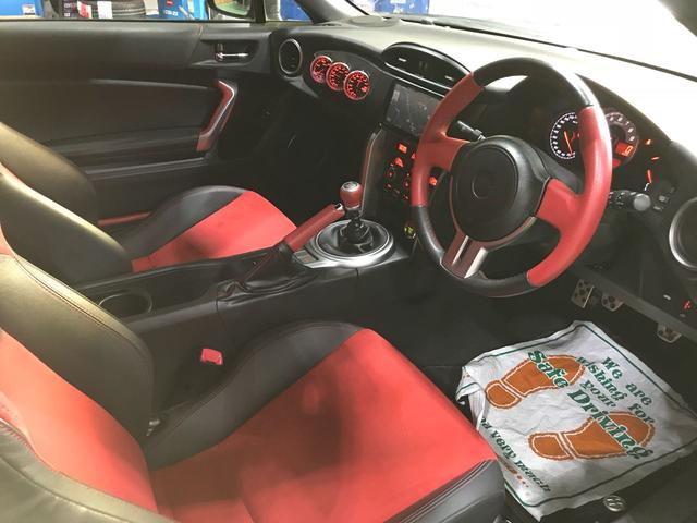 GTリミテッド 6MT 社外マフラー 車高調 追加メーター(4枚目)