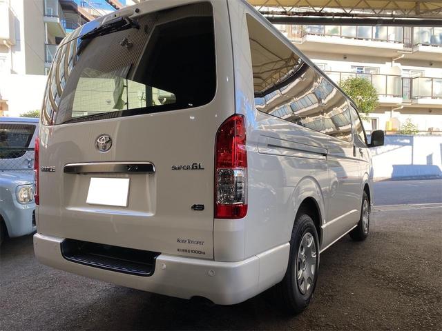 ハイエースバン ロングスーパーGL ダークプライムS パノラミックビュー オートスライドドア デジタルインナーミラー クリランスソナー 全周囲カメラ 限定車 アニバーサリーステップ LEDヘッドライト助手席SRSプリテンショナー(8枚目)