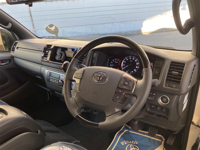 ハイエースバン ロングスーパーGL ダークプライムS パノラミックビュー オートスライドドア デジタルインナーミラー クリランスソナー 全周囲カメラ 限定車 アニバーサリーステップ LEDヘッドライト助手席SRSプリテンショナー(15枚目)