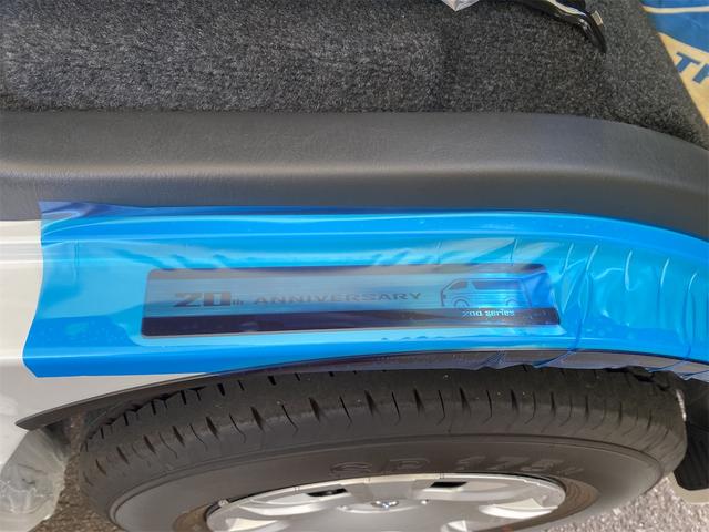 ハイエースバン ロングスーパーGL ダークプライムS パノラミックビュー オートスライドドア デジタルインナーミラー クリランスソナー 全周囲カメラ 限定車 アニバーサリーステップ LEDヘッドライト助手席SRSプリテンショナー(22枚目)