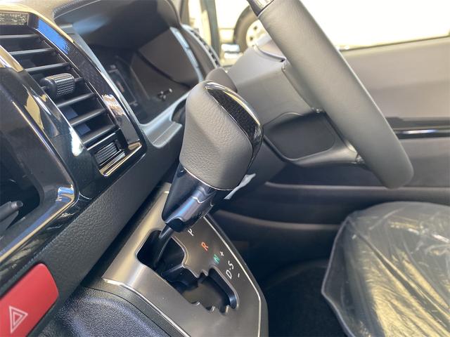 ハイエースバン ロングスーパーGL ダークプライムS パノラミックビュー オートスライドドア デジタルインナーミラー クリランスソナー 全周囲カメラ 限定車 アニバーサリーステップ LEDヘッドライト助手席SRSプリテンショナー(39枚目)