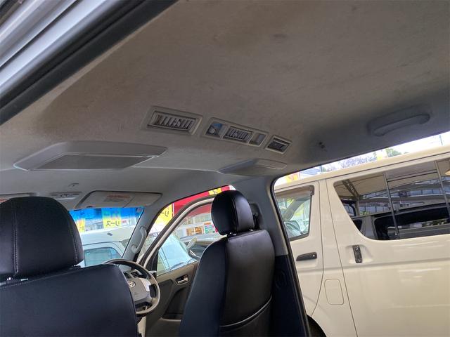 ハイエースバン ロングスーパーＧＬ　ガソリン車　ＬＥＤヘッドライト　スマートキー　スペアキー　プッシュスタート　ナビ　バックカメラ　ＥＴＣ　モデリスタシートカバー　１００Ｖコンセント（30枚目）