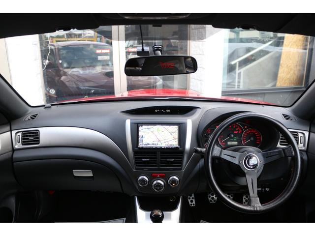 インプレッサ WRX STi ☆6速ミッション☆ナルディステアリング☆4WD☆RAYSボルクレーシングRE30☆5Jigenマフラー☆プッシュスタート&スマートキー☆ETC☆スペアタイヤ☆ナビテレビ(20枚目)