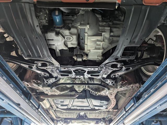 フィット ＲＳ　☆６速ミッション☆車高調☆レアマイスター１６インチアルミホイール☆フロントアンダースポイラー☆純正７インチナビ☆バックカメラ☆インナーミラー型ドライブレコーダー☆フロントフォグ☆（34枚目）