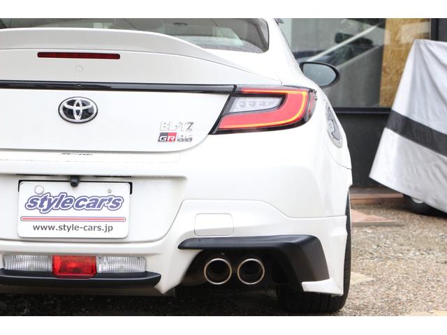 ＧＲ８６ ＲＺ　☆６速ミッション☆ＧＲ純正エアロ☆ＧＲスポーツマフラー☆ＢＬＩＴＺ車高調☆ＢＬＩＴＺキャリパー☆ＢＬＩＴＺエアクリーナー☆カロッツェリア９インチナビ・カスタムフィットスピーカー☆ＭＯＭＯステアリング☆（16枚目）