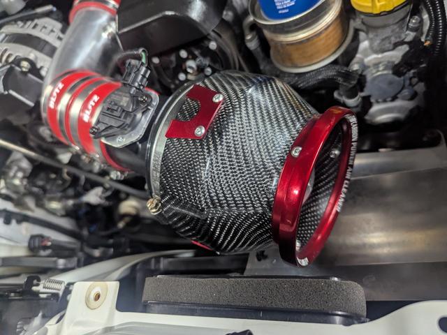 ＧＲ８６ ＲＺ　☆６速ミッション☆ＧＲ純正エアロ☆ＧＲスポーツマフラー☆ＢＬＩＴＺ車高調☆ＢＬＩＴＺキャリパー☆ＢＬＩＴＺエアクリーナー☆カロッツェリア９インチナビ・カスタムフィットスピーカー☆ＭＯＭＯステアリング☆（42枚目）