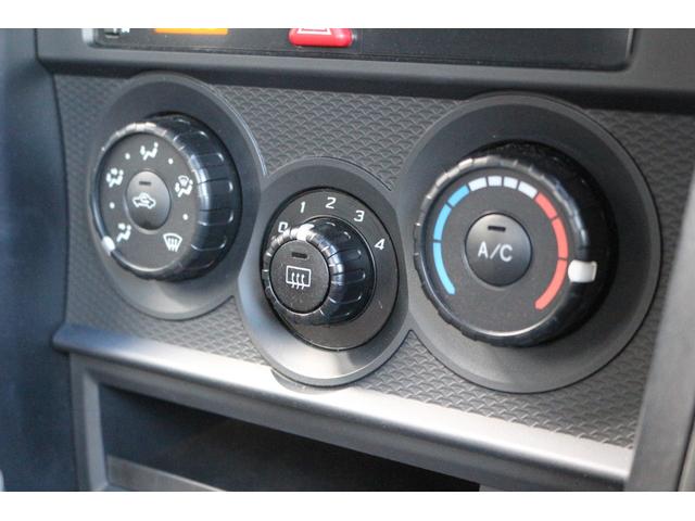 ８６ Ｇ　☆６速ミッション☆ＴＲＤフルエアロ☆ＴＲＤスポーツマフラー☆ＴＲＤリアウィンドルーバー☆ＧＴウィング☆純正ナビ☆テレビ☆バックカメラ☆ＥＴＣ☆（32枚目）