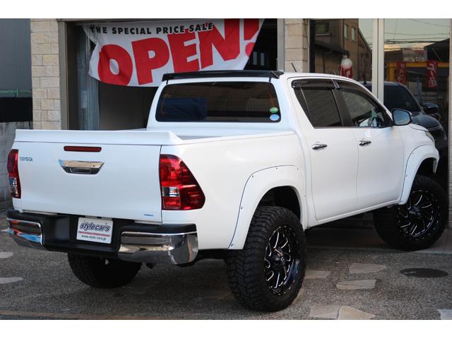 4WD/Turbo/Navi/CD/DVD/AW/No-accidents/BackCamera/NonSmoking