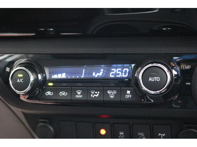4WD/Turbo/Navi/CD/DVD/AW/No-accidents/BackCamera/NonSmoking