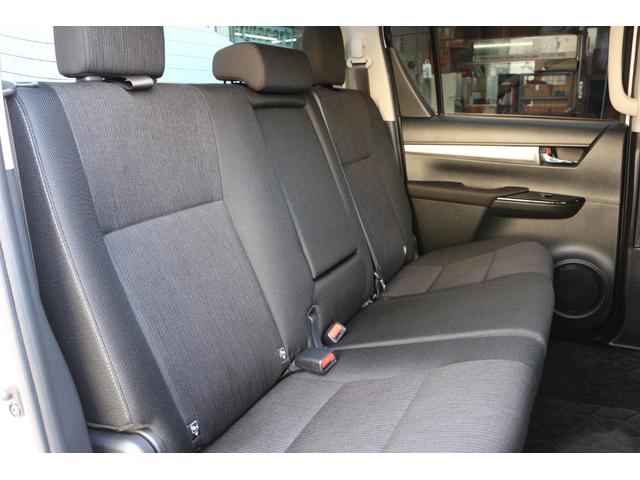 4WD/Turbo/Navi/CD/DVD/AW/No-accidents/BackCamera/NonSmoking