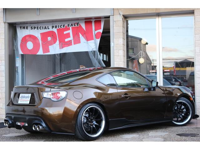 ＢＲＺ Ｓ　ＴＲＤマフラー　ＨＫＳ車高調　新品１８インチＡＷ　新品タイヤ（9枚目）