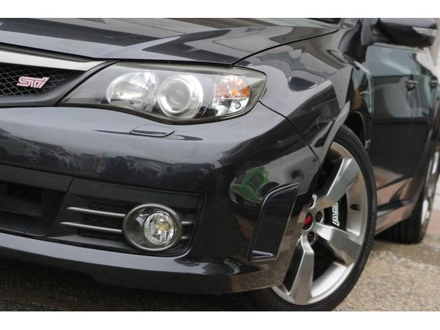 インプレッサ ＷＲＸ　ＳＴｉ　☆６速ミッション☆ＨＫＳ車高調☆ＳＴＩキャリパー☆パナソニックナビ☆パワーシート☆プッシュスタート☆ハーフレザーシート☆ＥＴＣ☆（6枚目）