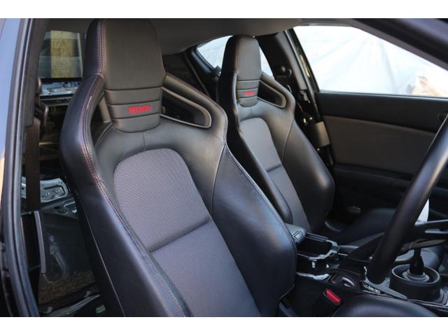RX-8 タイプRS ☆6速ミッション☆2名公認☆BLITZ車高調☆RAYSグラムライツアルミホイール☆純正RECAROシート☆(18枚目)